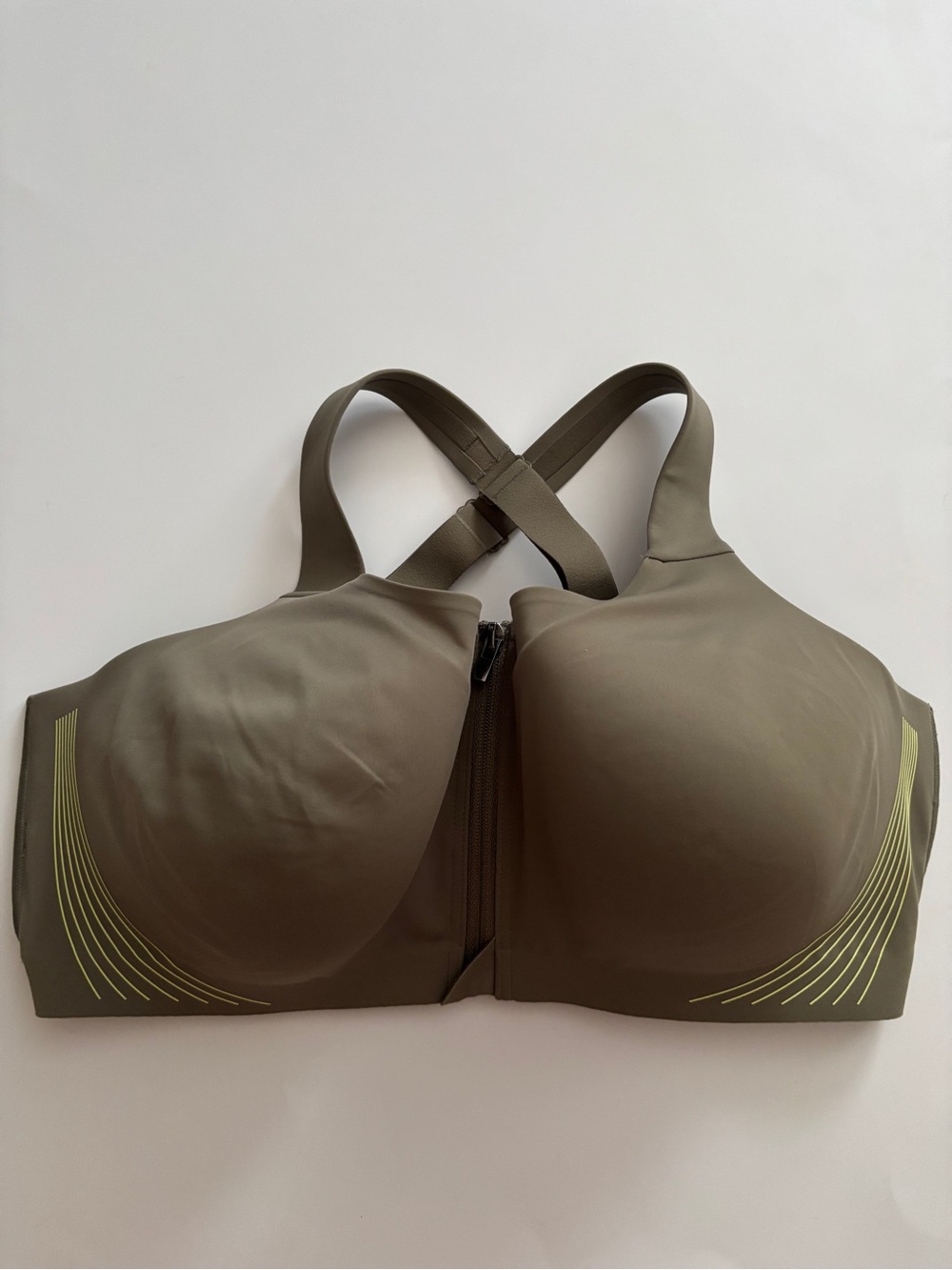 VSX Victoria’s Secret Sport Sports Bra Knockout Front Close Desert Cactus NWT